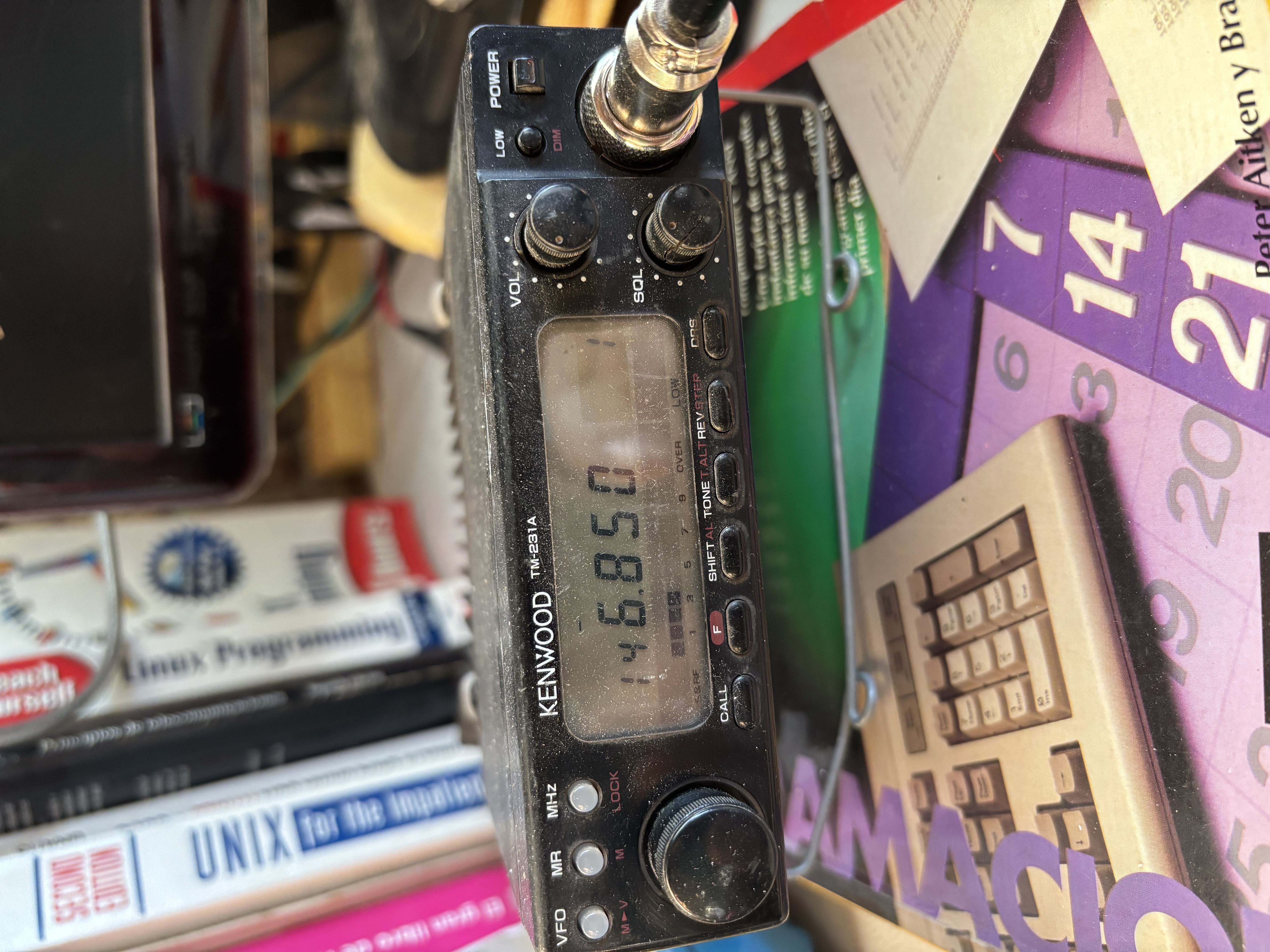 Compro VHF